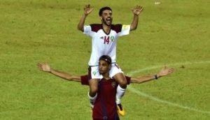 پیراهن تیمهای ملی، و دلایل اهمیت آن برای ما! 21 | 3118 171116141716 mbark boussoufa felix houphouet boigny world cup qualification morocco exlarge 169
